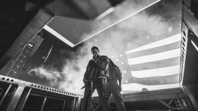 Kendrick Lamar esiintymislavalla.
