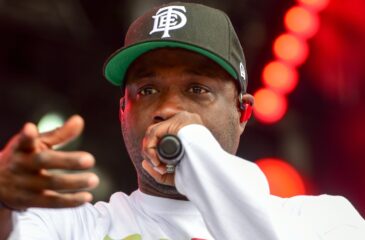Jay Rock mikissä. Jay Rock pidätettiin Los Angelesissa!