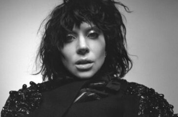 Lady Gaga Mayhem-albumin promokuvassa