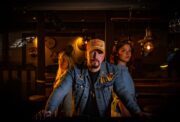 Brädi, Lili & Luna Viikonloppusoturit-singlen promokuvassa