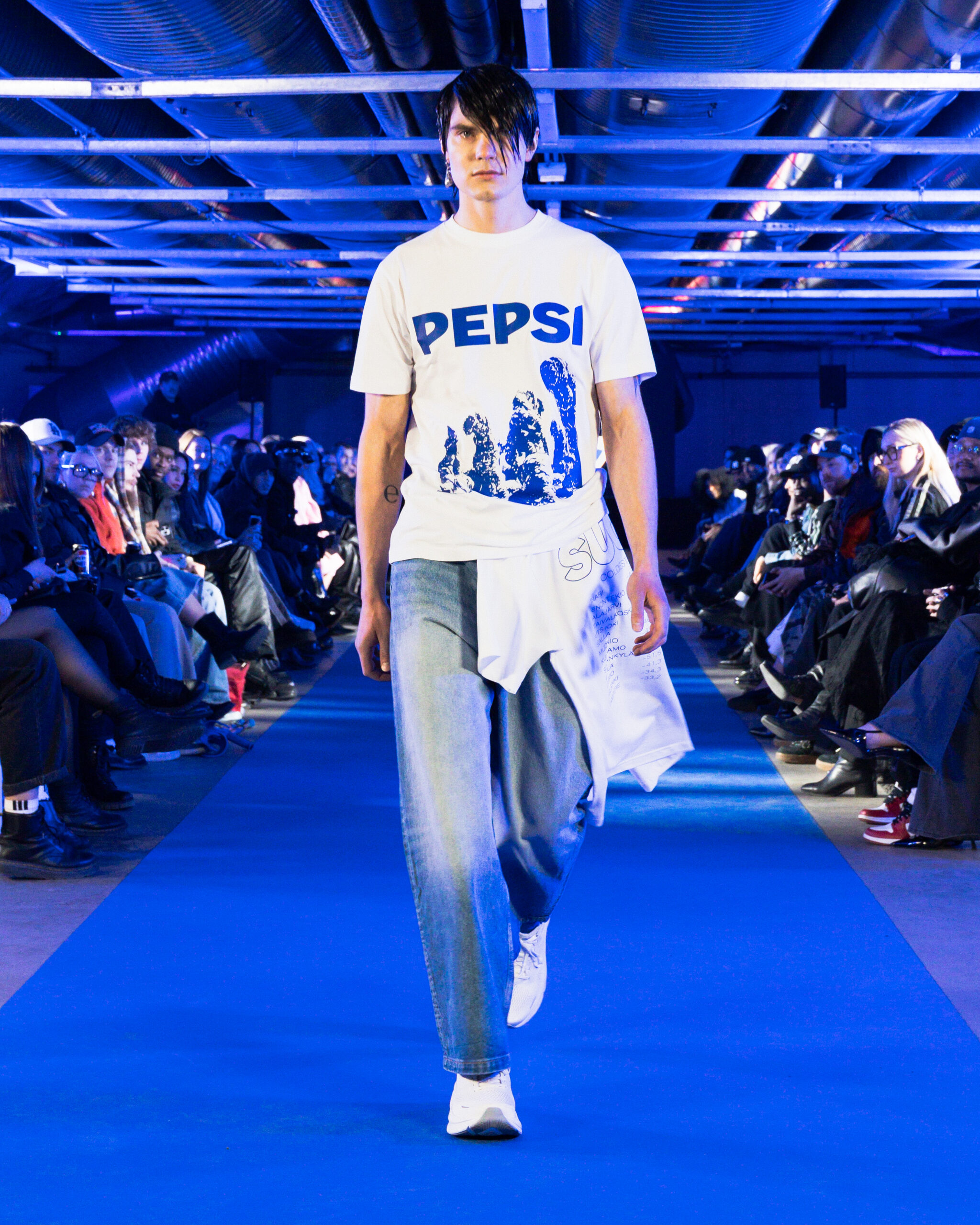 Pepsi MAX erikoismalliston t-paita Coldest Winter