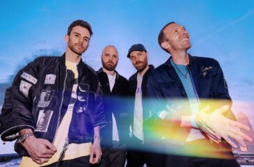 Coldplayn jäsenet. Coldplayn konserttivideo johti miljardiyrityksen toimitusjohtajan eroon !