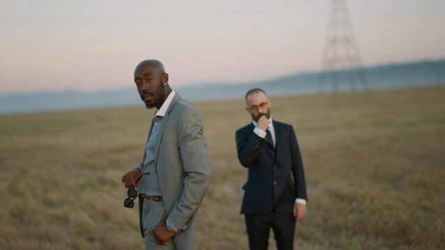 Freddie Gibbs ja The Alchemist niityllä. Freddie Gibbsin ja The Alchemistin mafiasaaga jatkuu!