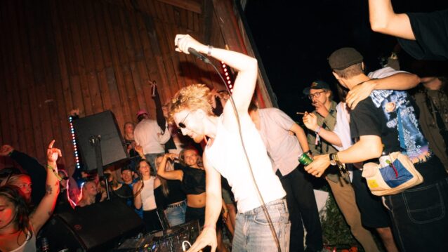 Victor Nordis Satasen laina -promokuvassa