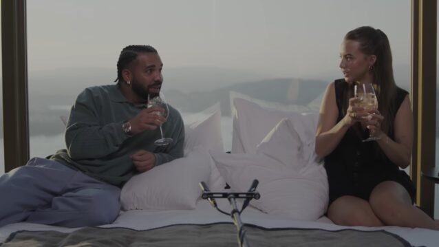 Drake ja Bobbi Althoff juttelevat sängyn äärellä