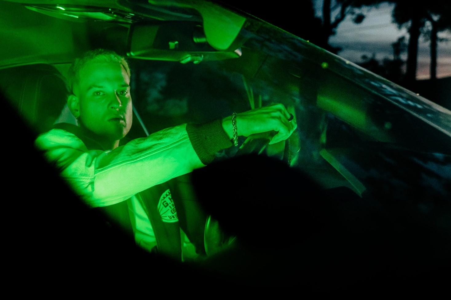 Vihree palaa Lukas Leonin autossa