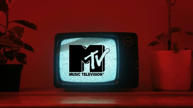 MTV rikkinäisessä telkkarissa. MTV:n musiikkikanavat katoavat!
