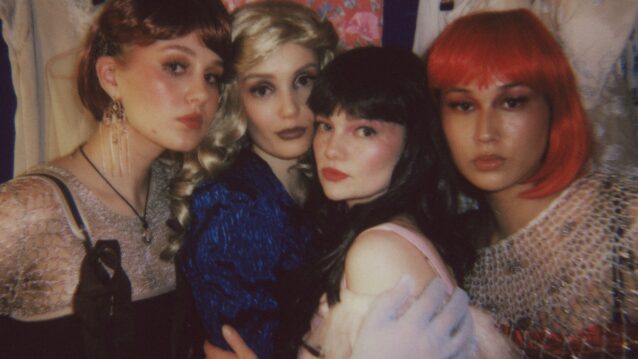 Pimu, ellaella, Perlia ja ÄmbÖ