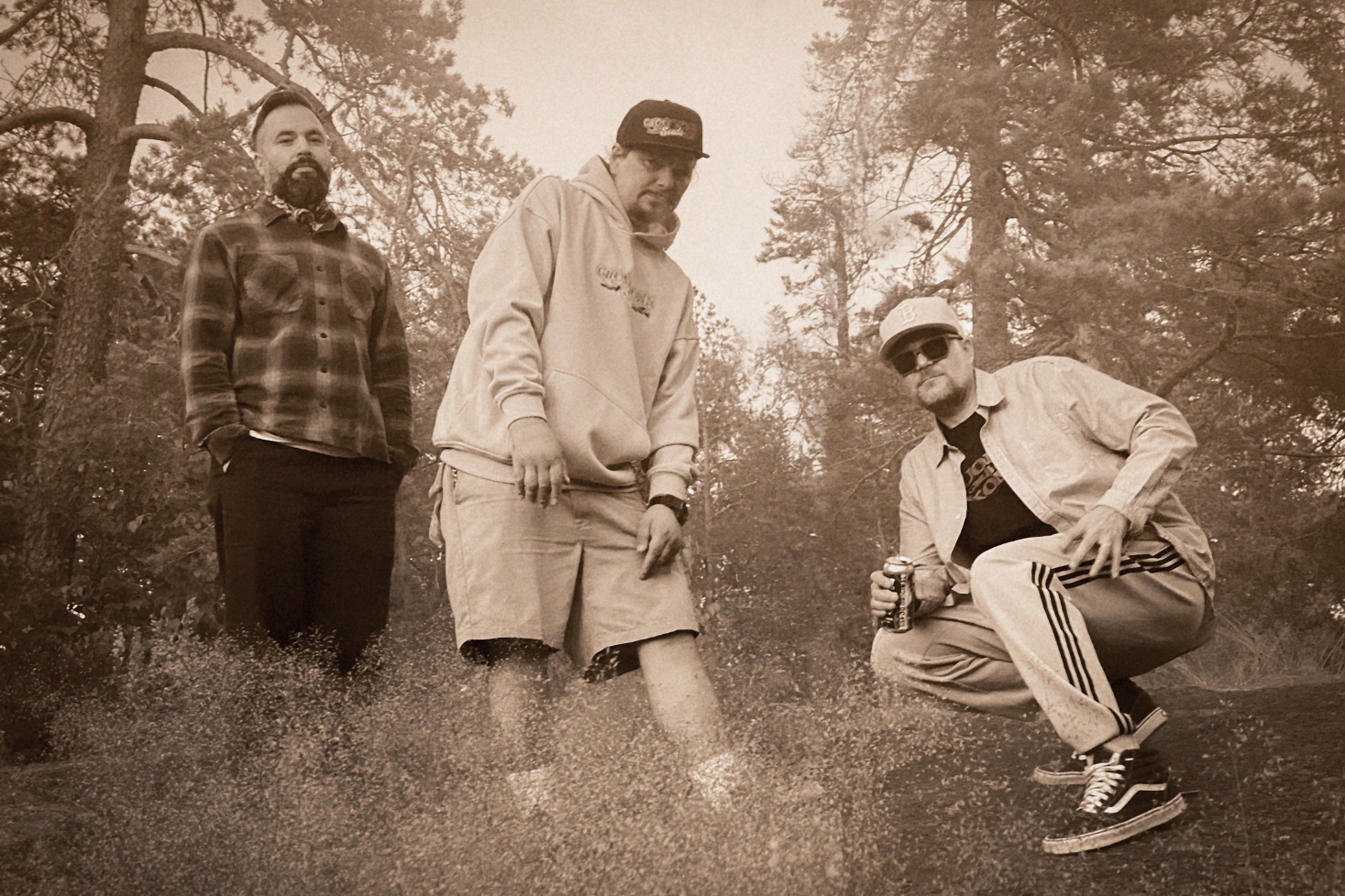 Seyed Ali, Ässä ja Raimo. 26v JuhlaJulkaisu kokoaa UG-klassikot neljälle levylle!