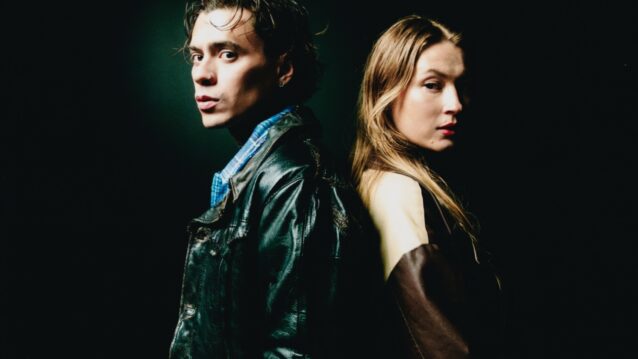 Mikael Gabriel ja Senni. Mikael Gabriel palaa balladien äärelle!