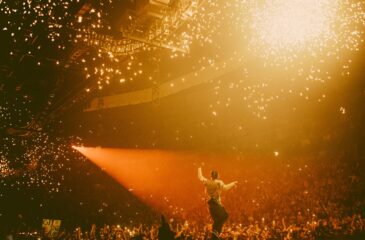 Travis Scott lavalla. Circus Maximus nousi kaikkien aikojen suurimmaksi soolo-rap-kiertueeksi!