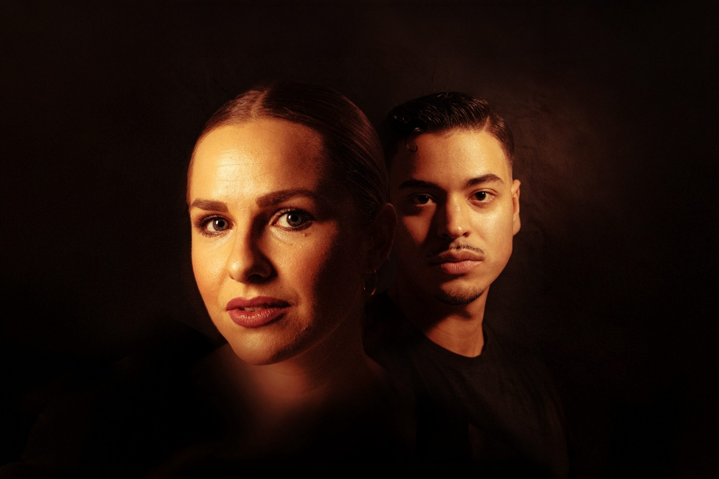 Ilta ja Karim B 20:30-singlen promokuvassa