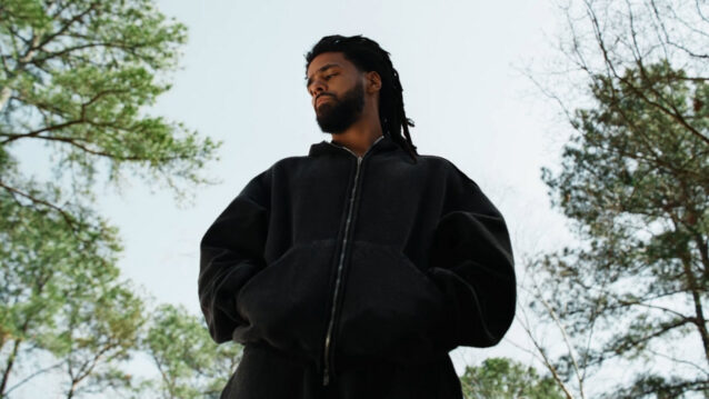 J.Cole The Fall-Off -albumin julkistusvideolla