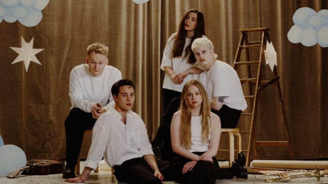 Kuumaa ja Emma & Matilda