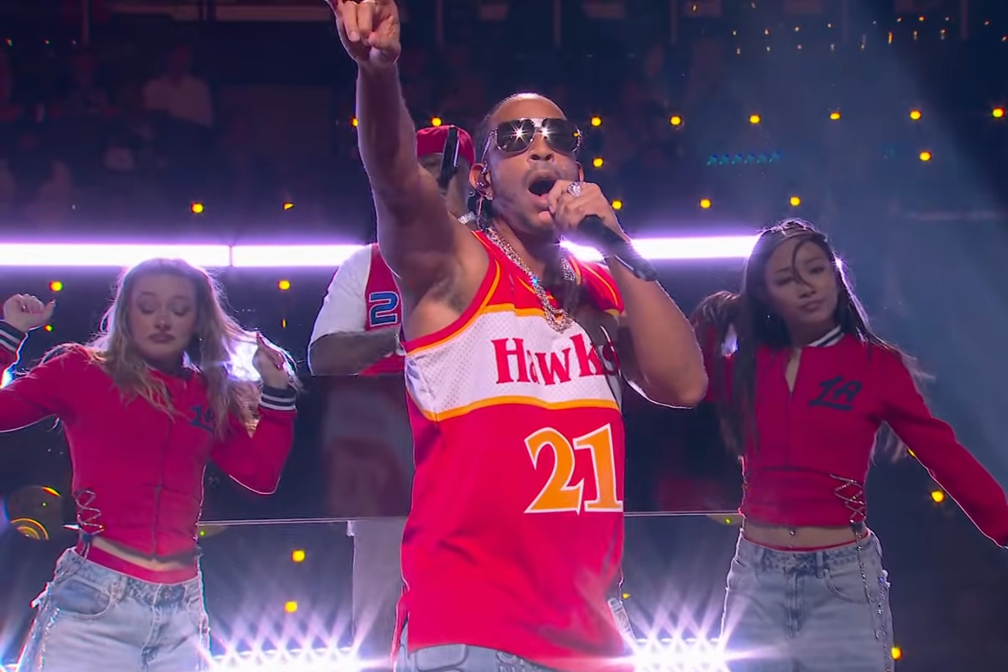 Ludacris esiintyi NBA-tapahtumassa