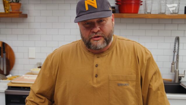 Action Bronson keittiössä