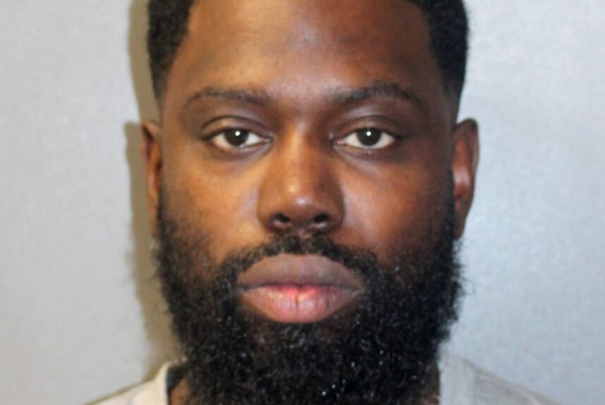 Ghettsin mugshot. Ghetts tuomittiin kuolemaan johtaneesta pako-onnettomuudesta!