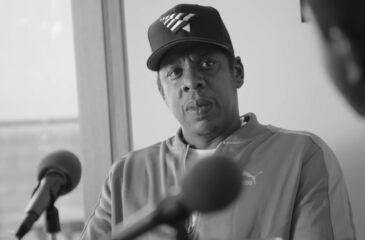 Jay-Z podcast-haastattelussa. Jay-Z muutti nimensä!