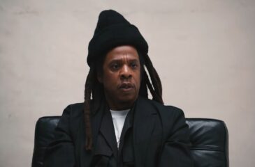 Jay-Z haastattelussa. Jay-Z avautuu raiskaussyytteistä!