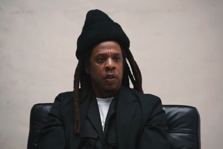 Jay-Z haastattelussa. Jay-Z avautuu raiskaussyytteistä!