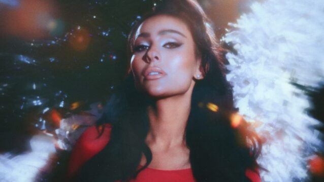 Sara Siipola No. 1 Fani -singlen promokuvassa