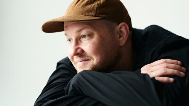 Stepa Minä tiedän miksi häkkilintu laulaa -albumin promokuvassa