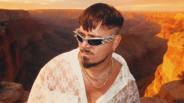 Käärijä Ja Eller Nej -kappaleen promokuvassa