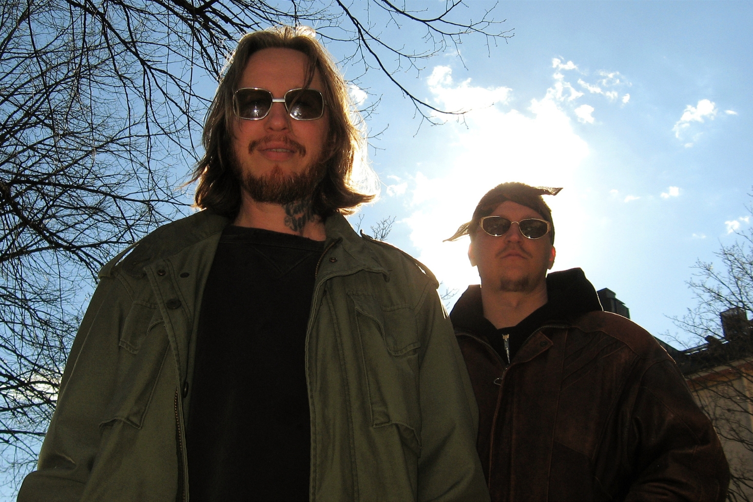 Shakkii Mikä diili? -singlen promokuvassa