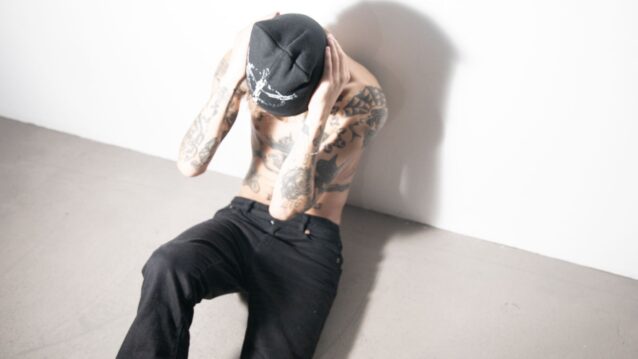 Ville1000000 EP-A-MILLI-levyn promokuvassa.