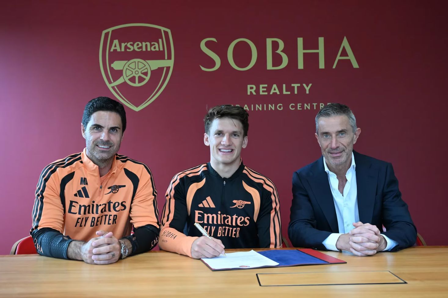 Christos Tzolis Arsenal FC:hen