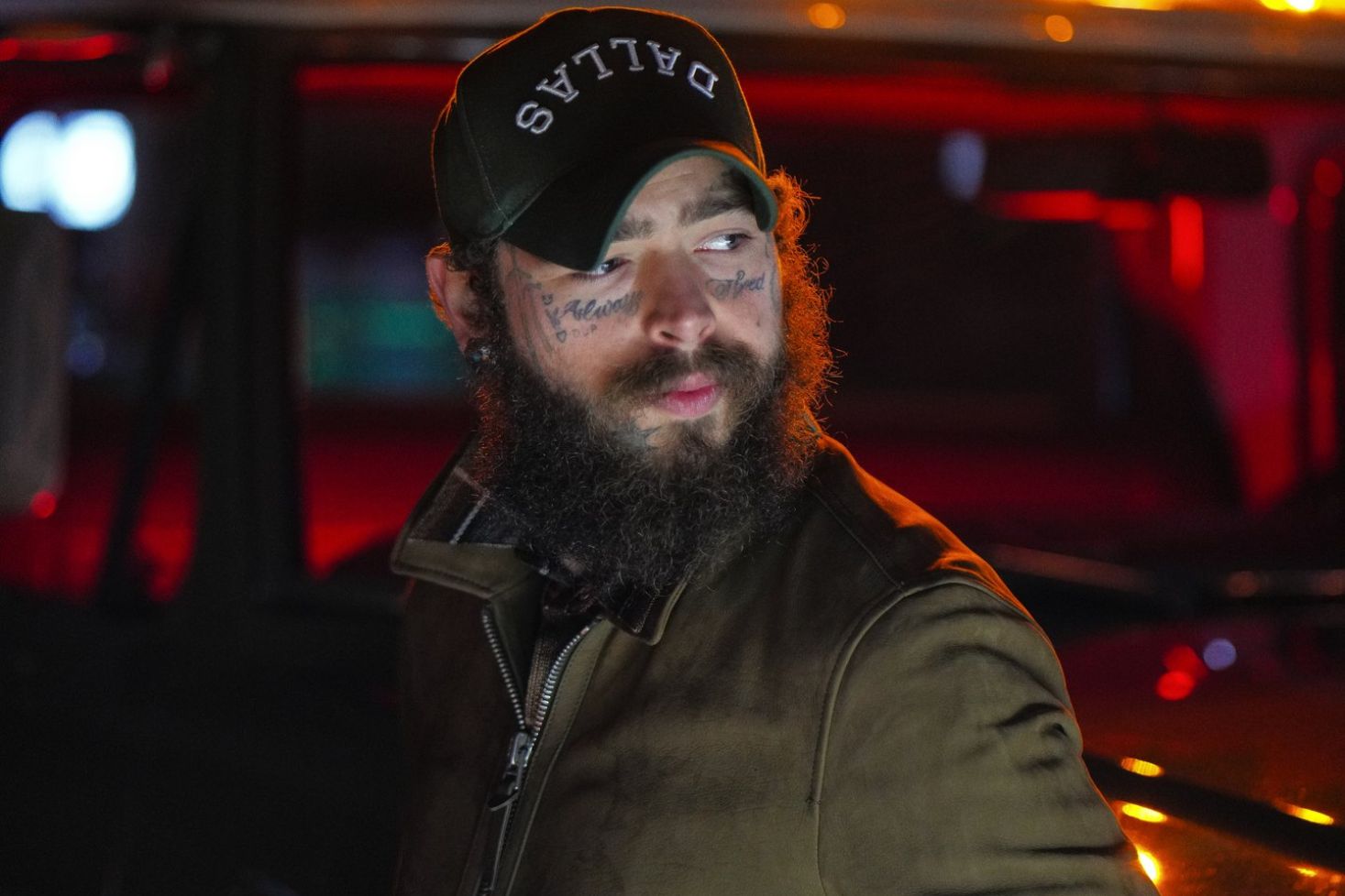 Post Malone esiintyy jalkapallon MM-finaalissa