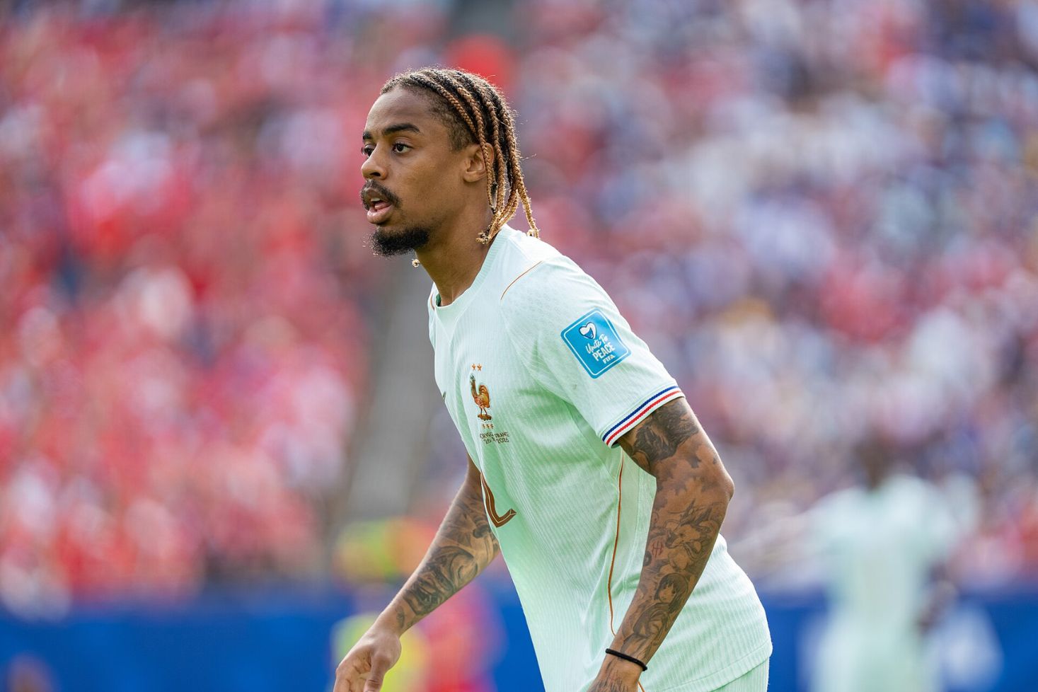 Lähde: PSG:n supertähti Liverpooliin.