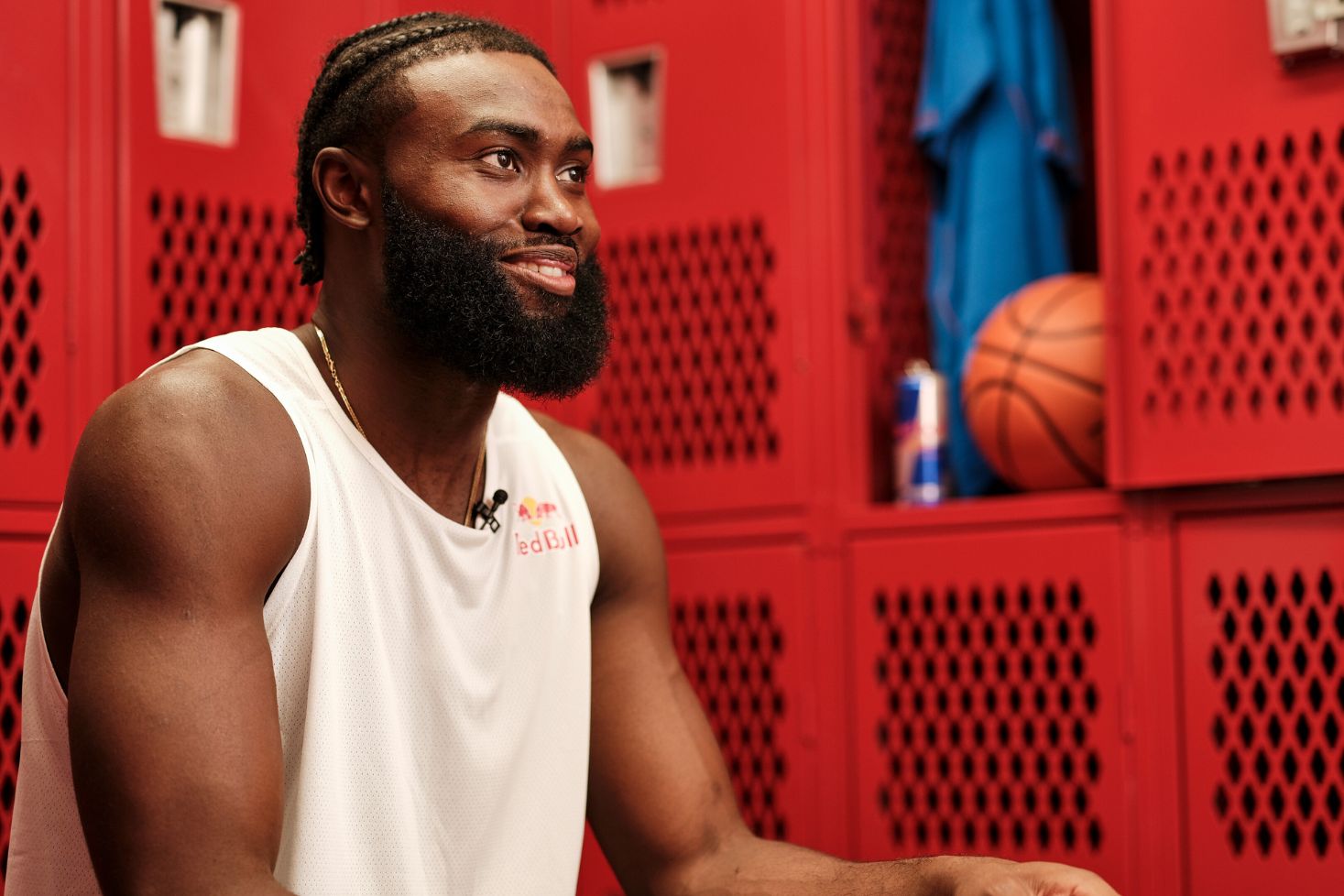 NBA-tähti heitti puhelimensa kuullessaan kohusiirrosta.