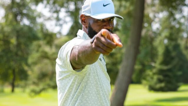 LeBron James avasi oman YouTube-kanavansa
