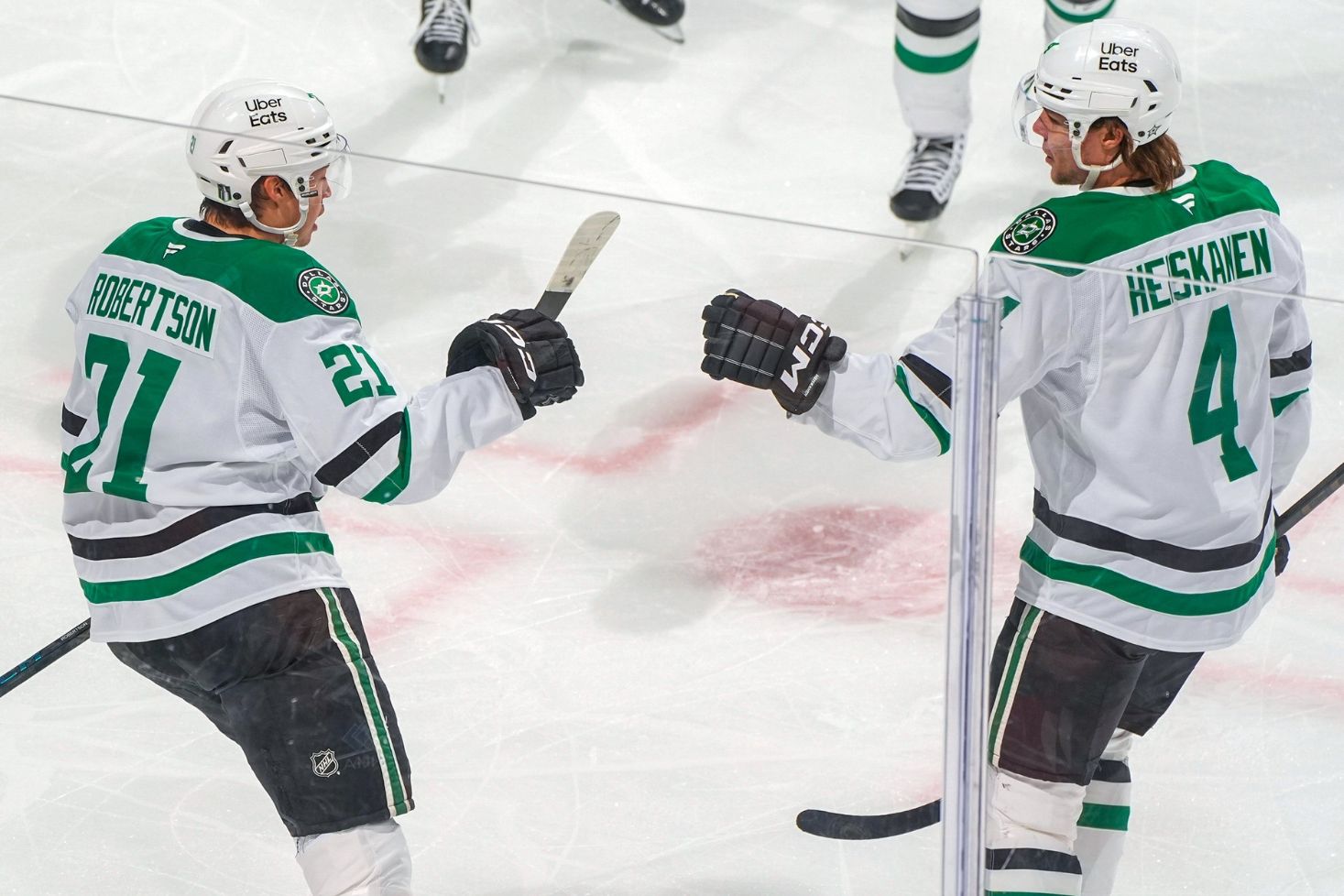 Miro Heiskanen lukeutuu NHL:n parhaiden puolustajien joukkoon.