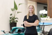 Ella Lähdenmaa huippuvauhdissa formulatesteissä.