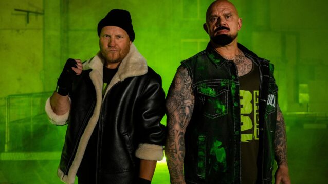 B2 Fightin ottelijat Kalle Palander ja Jari "Bull" Mentula