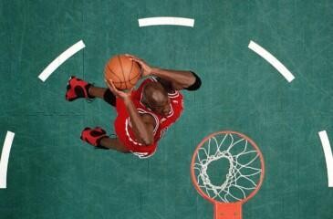Michael Jordanin pelipaita päätyi kiinteistösijoittajalle.