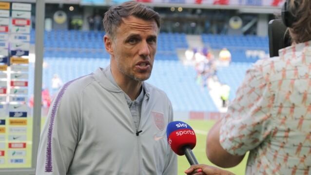 Phil Neville paljasti, mihin ManU:n alakulo perustuu.