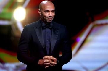 Thierry Henry palkittiin, upea ele.